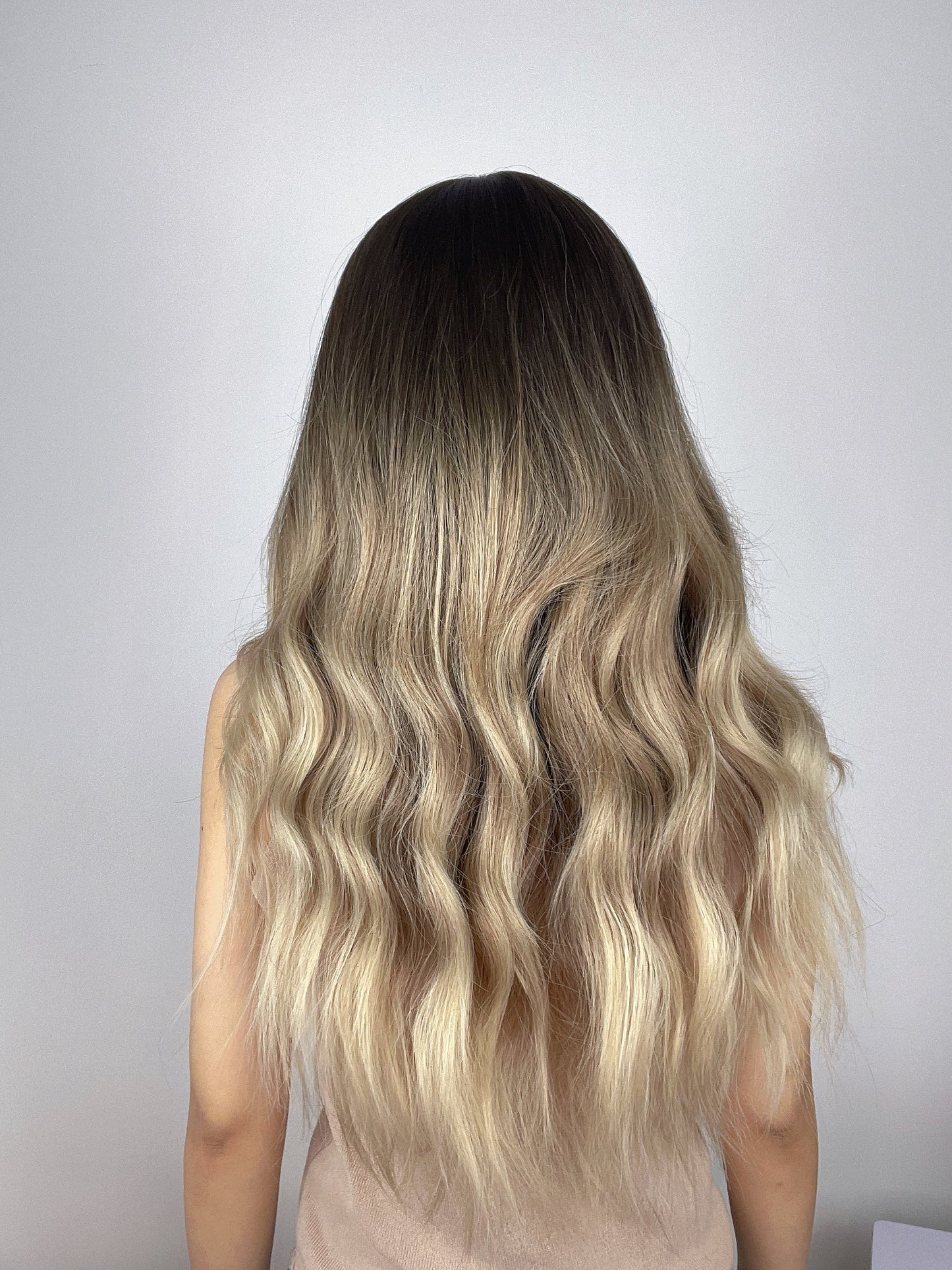 Golden Gradient | Wavy Curly | 26inch | apn Prtheus