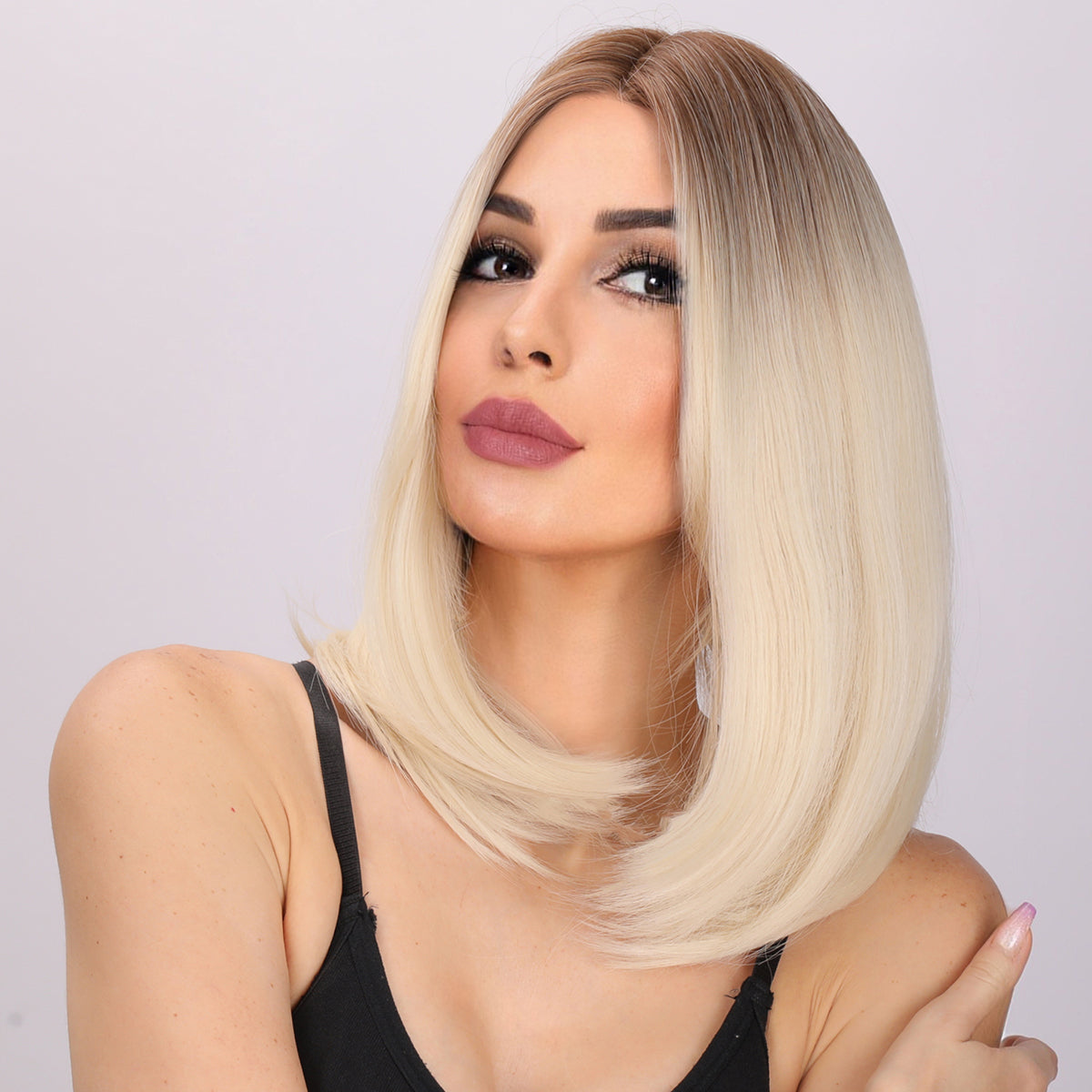 June | Blonde Wig | Straight Bob Wig | 18 inch Wig | TM Pop