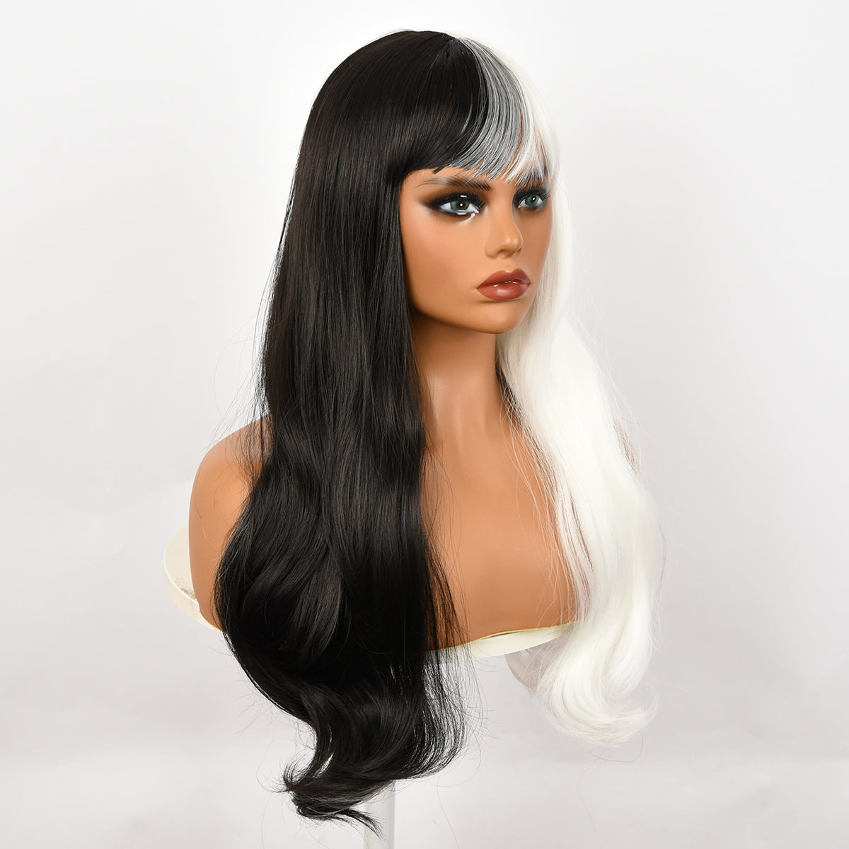 Tessa | Cosplay | Black & White | Long Body Wave | 26 Inch | SM9015 | Apn ZYJX