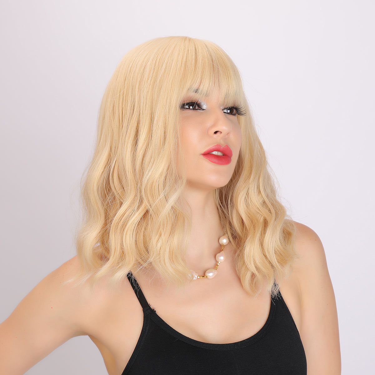 Brianna | Blonde Wig | Curly Bob Wig | 16 inch Wig | SM170-2 | Apn Popinrow