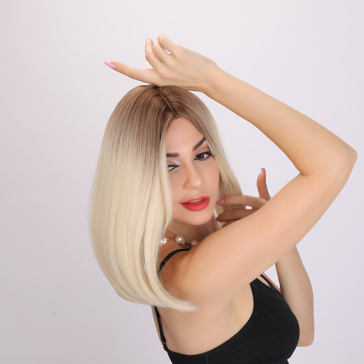 June | Blonde Wig | Straight Bob Wig | 18 inch Wig | SM316 | Apn Popinrow